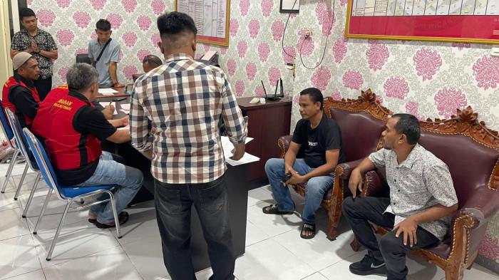 HUKUM: Proses pelimpahan bekas, tersangka dan barang bukti kasus pencurian motif pecah kaca mobil di Kota Ternate belum lama ini. Kasus ini sebentar lagi akan disidangkan