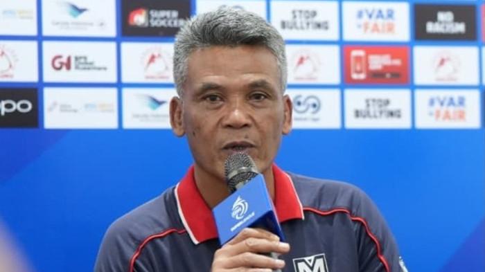 KOMPETISI: Pelatih Malut United Hendri Susilo