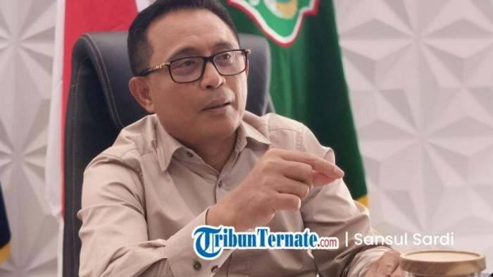PENDIDIKAN: Kapala Dinas Pendidikan dan Kebudayaan Maluku Utara Abubakar Abdullah