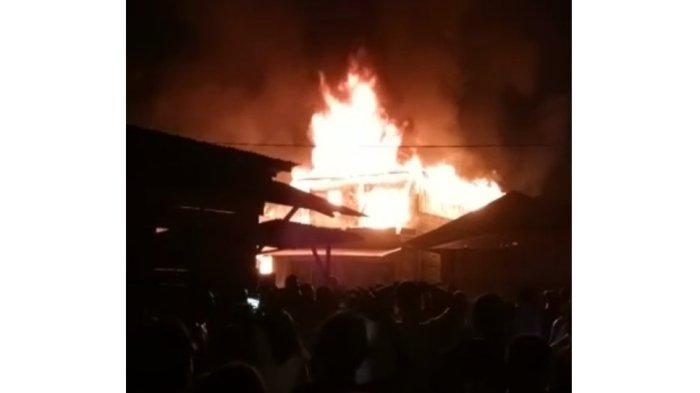 Kronologi Kebakaran Rumah di Halmahera Selatan, Api Diduga Berasal dari Kompor, 2 Orang Luka Ringan