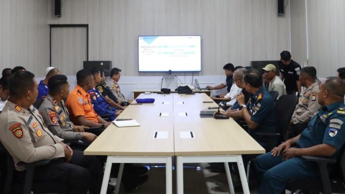 MUDIK: Suasana berlangsungnya rapat lintas sektor antara Polres Halmahera Selatan dan otoritas pelabuhan, Senin (2/3/2026). Rapat ini berkaitan dengan Mudik Lebaran 2026