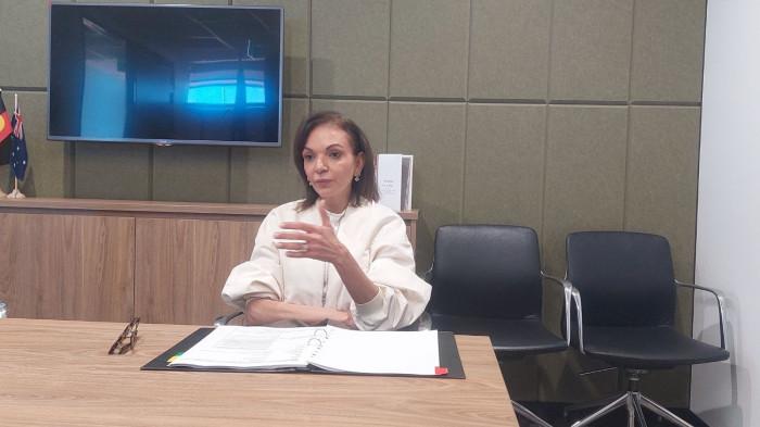 KERJA SAMA INDONESIA - Anggota parlemen Australia merangkap Menteri Pembangunan Internasional, Menteri Usaha Kecil, Menteri Urusan Kemajemukan Dr Anne Aly, mengatakan kerja sama Australia dan Indonesia sangat strategis. Anne Adalah Muslimah pertama menteri di Negeri Kanguru. (Tribunnews.com/Domu D Ambarita)