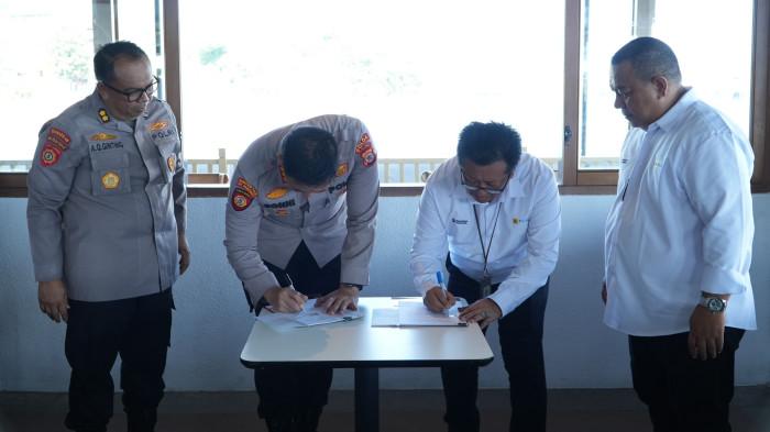 MoU PT PLN UIW MMU dengan Polda Maluku 01