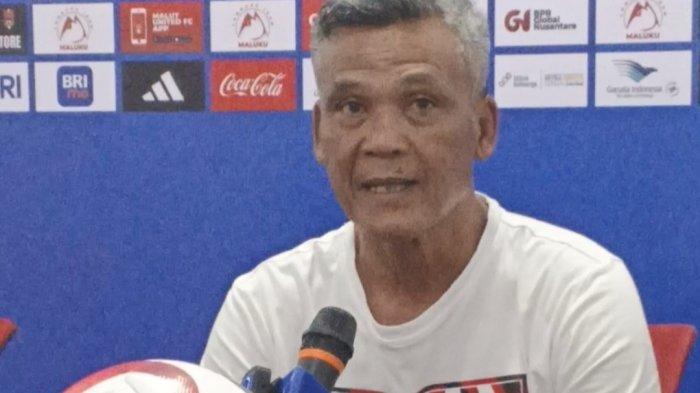 KOMPETISI: Pelatih Malut United Hendri Susilo
