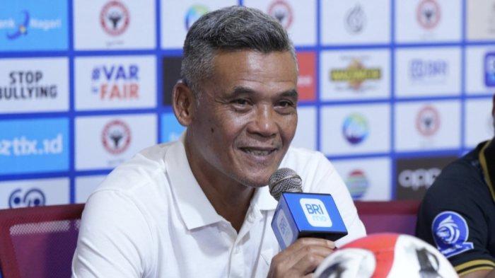 KOMPETISI: Pelatih Malut United Hendri Susilo