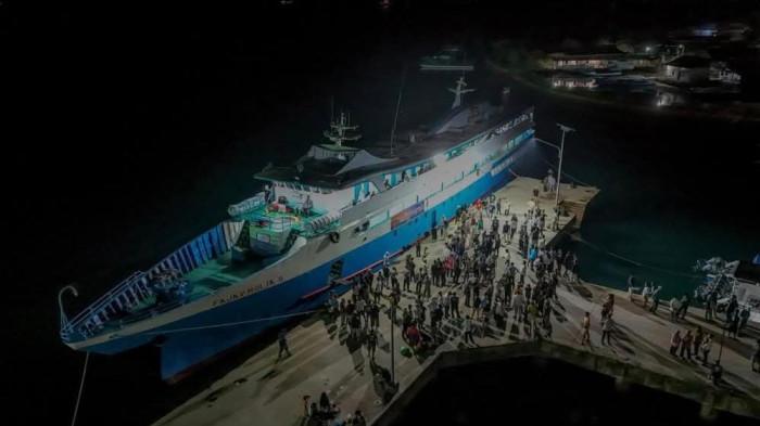 Pelepasan mudik gratis yang dilakukan Bupati dan Wakil Bupati Halmahera Tengah 01