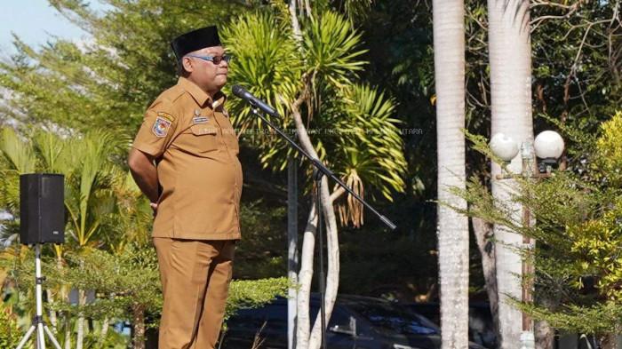 INFRASTRUKTUR: Sekprov Maluku Utara Samsuddin A Kadir pada sebuah kesempatan belum lama ini.
