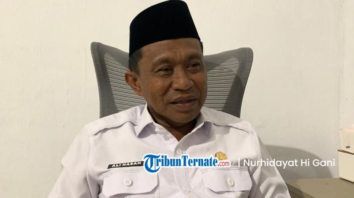 EVENT: Kepala Disparbud Halmahera Selatan Ali Dano ketika menjelaskan peniadaan Festival Saruma 2026, Rabu (6/5/2026).