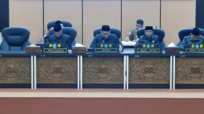 AGENDA: Rapat paripurna DPRD Kota Ternate bersama Pemkot Ternate, Senin (19/1/2026). Agenda ini merupakan agenda perdana kedua struktural di tahun ini