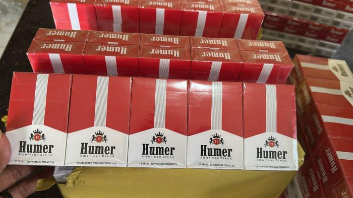 HUKUM: Rokok ilegal yang diselundupkan ke Pulau Taliabu lewat KM Ratu Maria