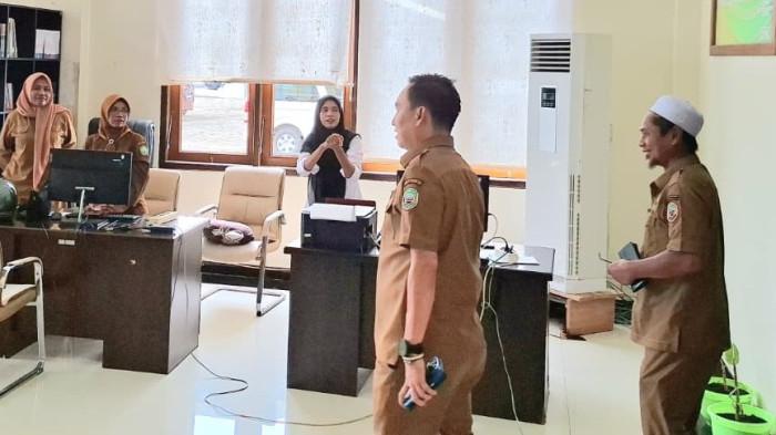 AKSI: Aksi sidak yang dilakukan Sekkab Halmahera Timur Ricky Chairul Richfat, Senin (23/2/2026)