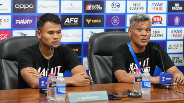 KOMPETISI: Sesi jumpa pers Malut United seusai laga melawan Persik Kediri di pekan ke 5 Super League 2025, Jumat (12/9/2025). Pada kesempatan ini coach Hendri Susilo mengungkapkan alasan kekalahan timnya
