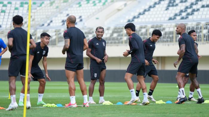 KOMPETISI: Sesi latihan terakhir skuad Malut United jelang melawan PSBS Biak di Stadion Maguyoharjo, Sleman, Senin (27/4/2026). Duel pekan ke 30 Super League ini akan berlangsung Selasa (28/4/2026) malam pukul 19:00 WIB