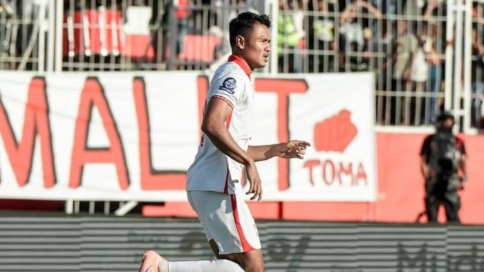 KOMPETISI: Striker Malut United Dimas Drajad