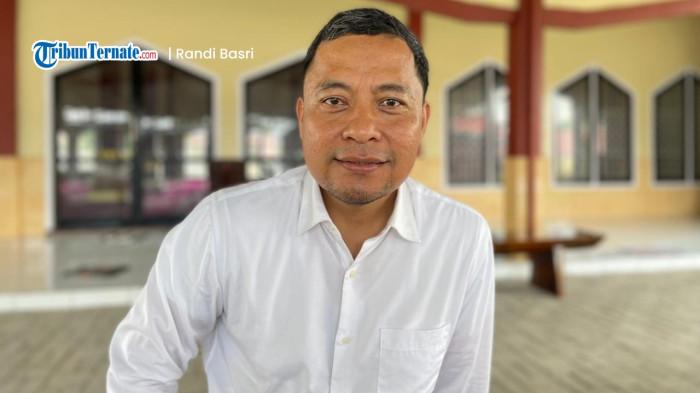 HUKUM: Dirreskrimum Polda Maluku Utara Kombes Pol I Gede Putu Widyana saat bersedia diwawancarai Tribunternate.com disela-sela kerjanya, Rabu (12/11/2025). Pada kesempatan itu ia menjelaskan terkait update kasus TPPO 4 warga Halmahera Selatan