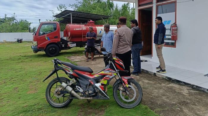 HUKUM: Polisi cek informasi terkait keluhan warga soal pelayanan SPBU Kompak Desa Bapenu, Kecamatan Taliabu Selatan, Rabu (7/1/2026)