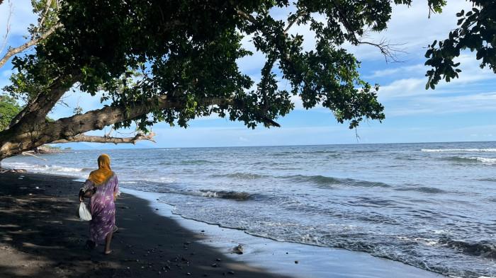 abrasi pantai_kelurahan rua