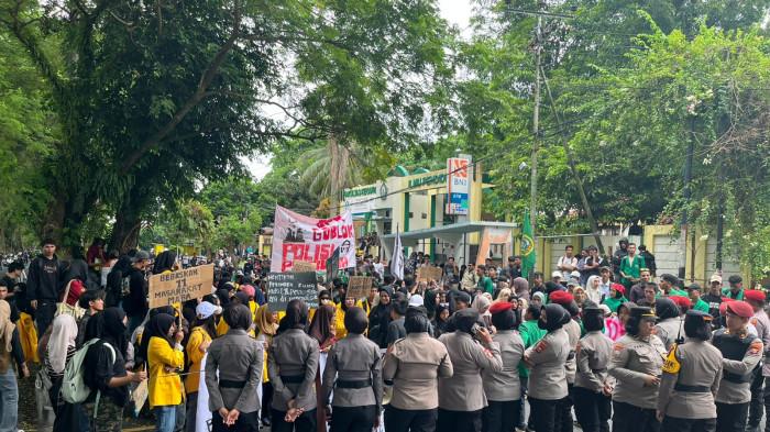 demo mahasiwa ternate_2