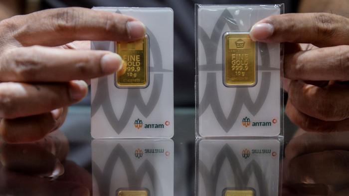 EMAS ANTAM - Foto emas batangan Antam. Diunduh dari KOMPAS.com, Selasa (21/101/2025).