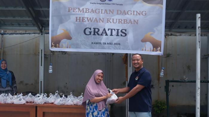 imigrasi ternate bagi daging kurban