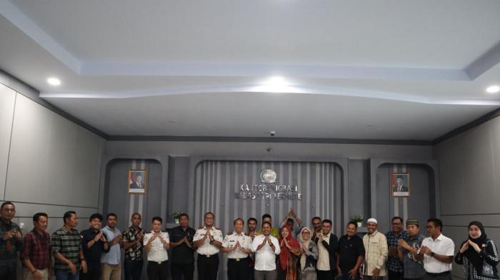 imigrasi ternate terima kunjungan dprd halsel_3