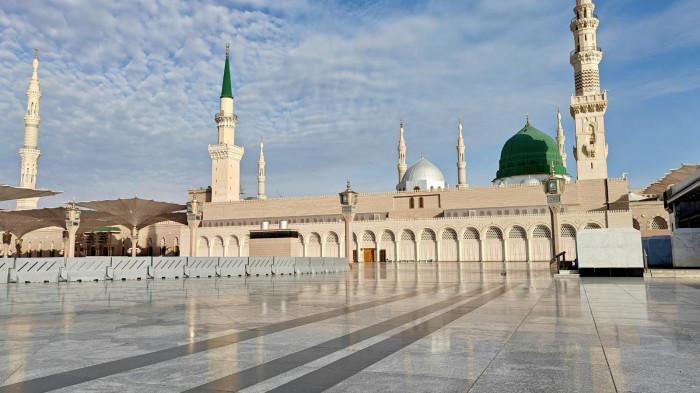 jadwal buka puasa ternate jumat 20 maret 2026
