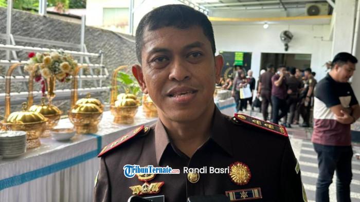 PROFIL - Kepala Kejaksaan Negeri (Kajari) Pulau Taliabu, Maluku Utara Yoki Ardianus, Rabu (5/11/2025).