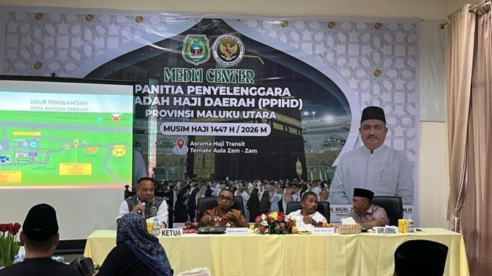 HAJI 2026 - Suasana pertemuan Komisi IV DPRD Maluku Utara dengan Panitia Penyelenggara Ibadah Haji Daerah (PPIHD) Maluku Utara di Asrama Haji Ternate, Jumat 5 Juni 2026.