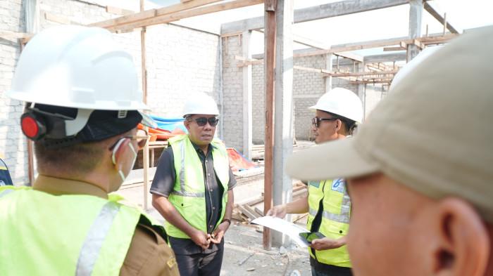 Ahmad Laiman Tinjau Pembangunan RSD Tidore, Dirtagetkan Rampung Sebelum Desember 2025