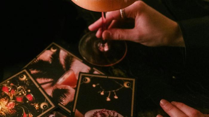 ramalan zodiak rabu 17 desember 2025