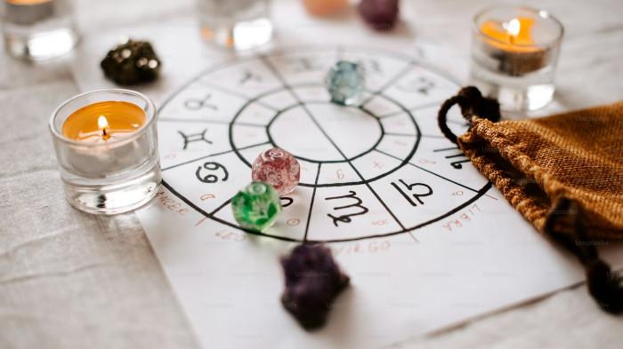 RAMALAN ZODIAK - Ilustrasi ramalan zodiak. Foto diunduh dari unsplash.com, Selasa (6/1/2026).