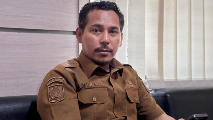 NASIB PPPK - Plt Kepala BKD Malut Zulkifli Bian. Ribuan PPPK di Pemprov Maluku Utara diliputi kecemasan terkait kelanjutan kontrak kerja pada 2027 akibat aturan pembatasan belanja pegawai maksimal 30 persen dari APBD, Sabtu (25/4/2026).