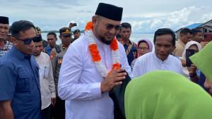 Bupati-Halmahera-Selatan-kunker-ke-Desa-Guruapin-Kecamatan-Kayoa.jpg