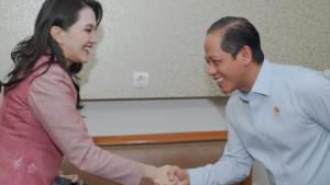 Gubernur-Maluku-Utara-bertemu-Menteri-Lingkungan-Hidup.jpg
