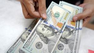 Ilustrasi-uang-dolar.jpg