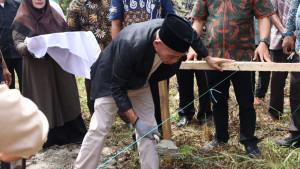 Pembangunan-gedung-KUA-di-Desa-Gamlamo-Kecamatan-Morotai-Timur.jpg