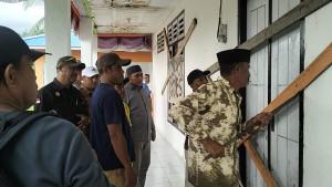 Pembukaan-palang-kantor-Desa-Saketa-Halmahera-Selatan.jpg