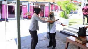 Polda-Malut-laksanakan-sterilisasi-sekolah-tempat-kunjungan-Wakil-Presiden-Gibran-di-Kota-Ternate.jpg