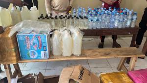 Ratusan-botol-miras-jenis-cap-tikus-diamankan-ke-Polres-Pulau-Taliabu.jpg