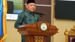 Sarbin-sehe-di-sumpah-profesi.jpg