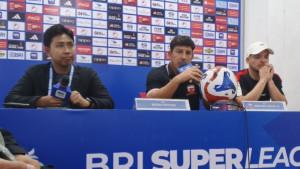 Sesi-jumpa-pers-Madura-United-setelah-kalah-4-1-dari-Malut-United.jpg