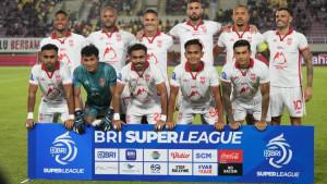 Skuad-Malut-United-saat-melawan-Persis-Solo-01.jpg