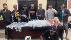 miras-cap-tikus-rumah-penggerebekan.jpg