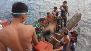 pria-38-tahun-ditemukan-terapung-di-pantai-falajawa.jpg