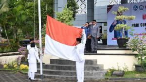 upacara-sumpah-pemuda-Unkhair-Ternate.jpg