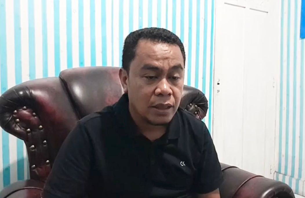 Miris, Mantan Ketua DPW PAN Maluku Utara Iskandar Idrus Terima SK Pemberhentian di Bawah Pintu