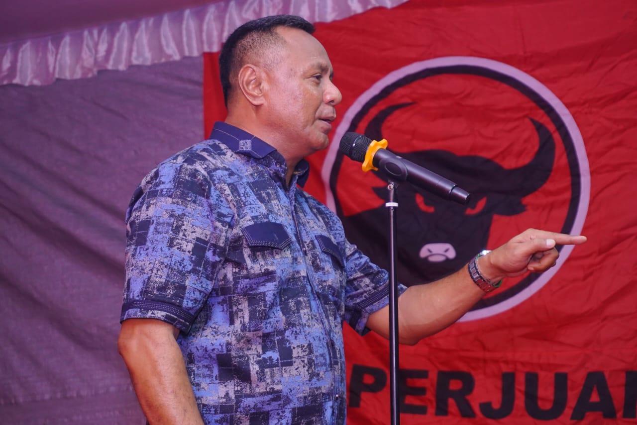 12 Anggota DPRD PDIP yang Terpilih di Kota Tidore, Muhammad Sinen : Kalian adalah Pelayan Rakyat