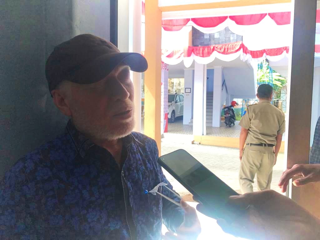 Penjual Pulsa Pakai Mobil di Bahu Jalan Ternate Masih Banyak Demikian Disebutkan DPRD