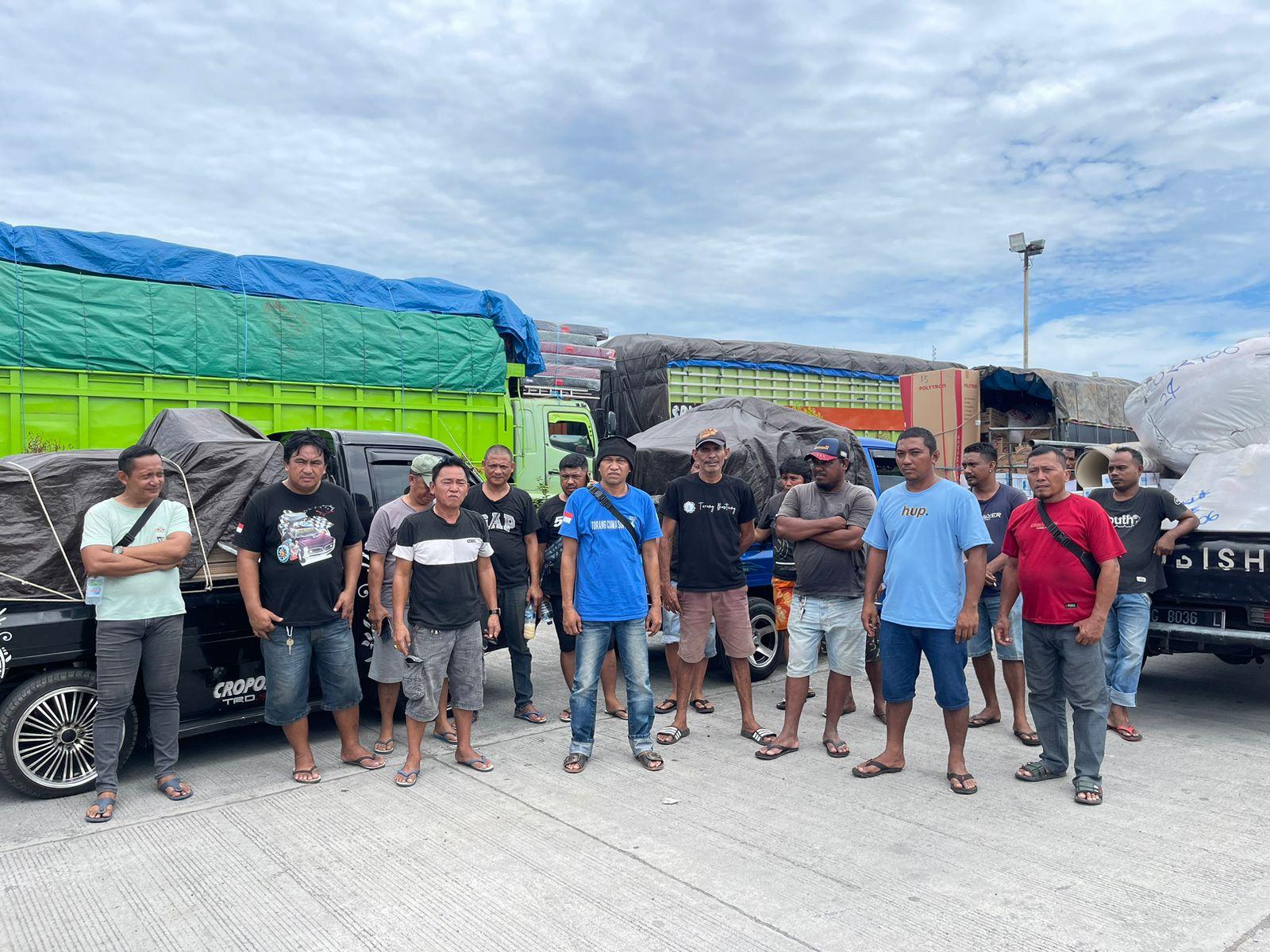 Dermaga Fery Bastiong Ternate Tak Kunjung Selesai, Dua Organisasi Sopir Lintas Ancam Boikot
