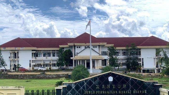 Pembentukan Pansus BPRS Menunggu Hasil Rapat Banmus DPRD Halmahera Selatan